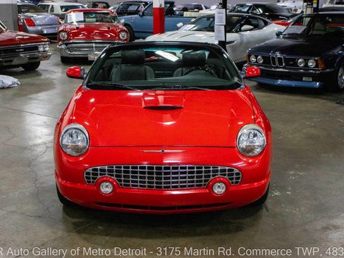 Used 2002 Ford Thunderbird Deluxe image 13