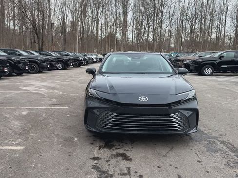 New 2026 Toyota Camry XLE image 3
