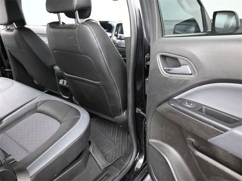 Used 2022 Chevrolet Colorado Z71 w/ Z71 Midnight Edition image 20