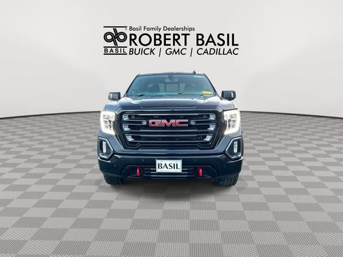 Used 2022 GMC Sierra 1500 AT4 w/ AT4 Premium Package AWD/4WD image 3