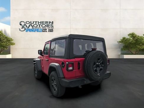 Used 2025 Jeep Wrangler Sport AWD/4WD image 28