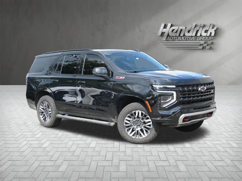 Used 2026 Chevrolet Tahoe Z71 w/ Comfort Package AWD/4WD image 2
