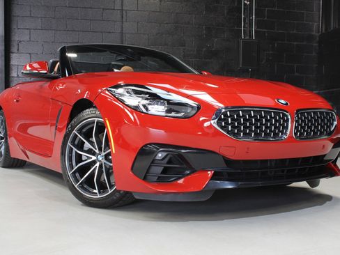 Used 2022 BMW Z4 sDrive30i w/ Driving Assistance Package image 10