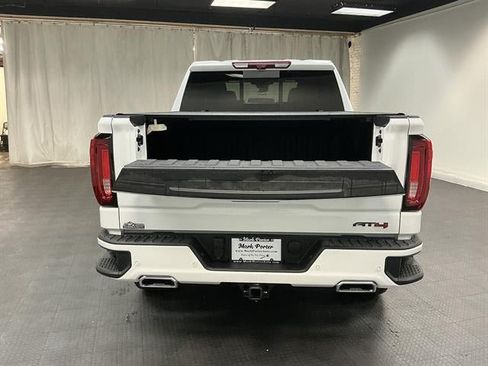 New 2026 GMC Sierra 1500 AT4 w/ AT4 Premium Package AWD/4WD image 18