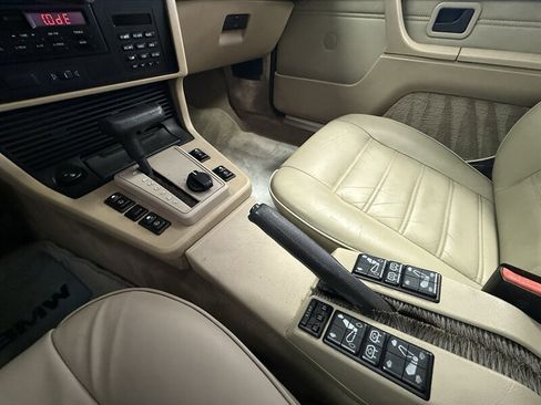 Used 1987 BMW 635CSi Coupe image 22