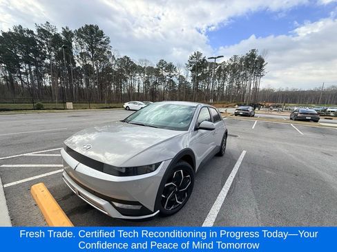 Used 2024 Hyundai Ioniq 5 SEL image 1