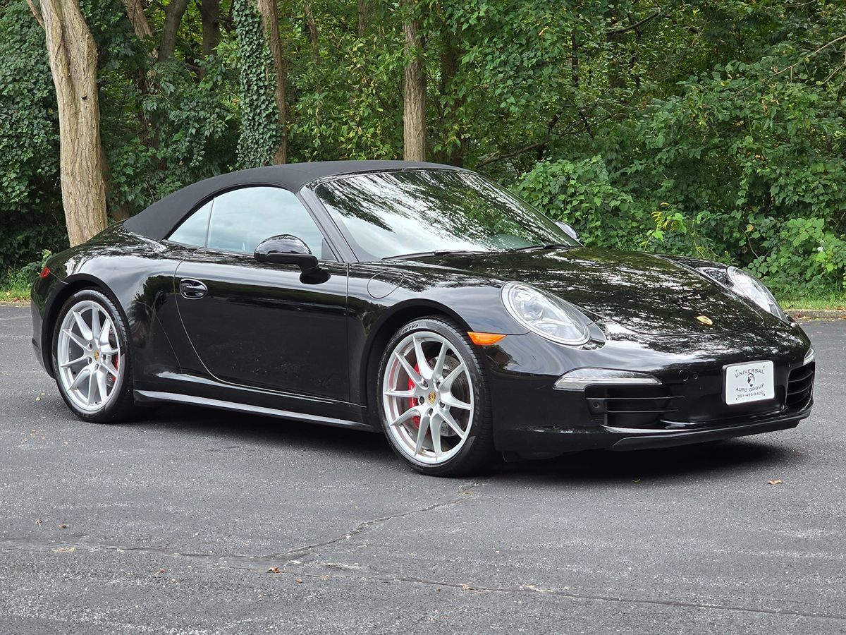 Used 2015 Porsche 911 Carrera 4S AWD/4WD image 16