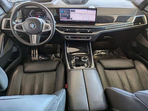 Used 2024 BMW X7 xDrive40i w/ Executive Package AWD/4WD image 18