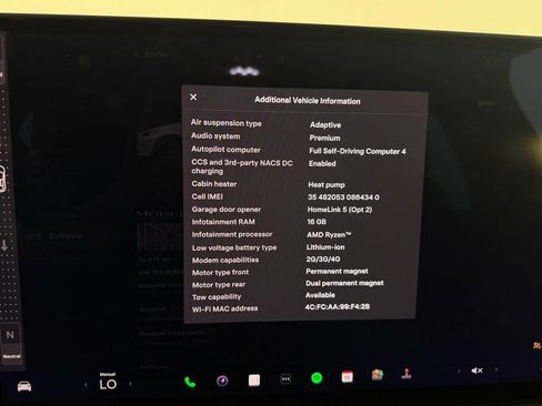 Used 2023 Tesla Model X Plaid image 18