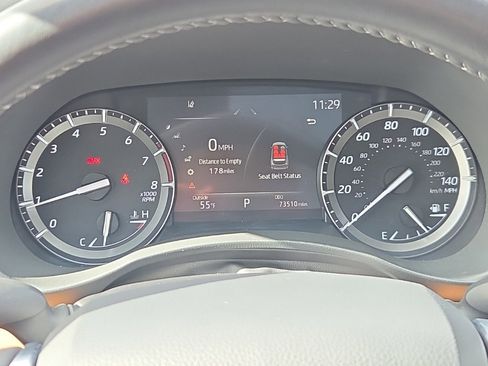 Used 2021 Toyota Highlander Platinum image 27