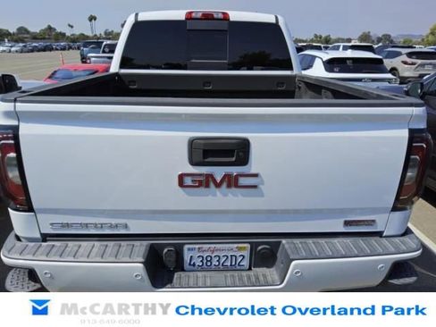 Used 2017 GMC Sierra 1500 SLT image 3