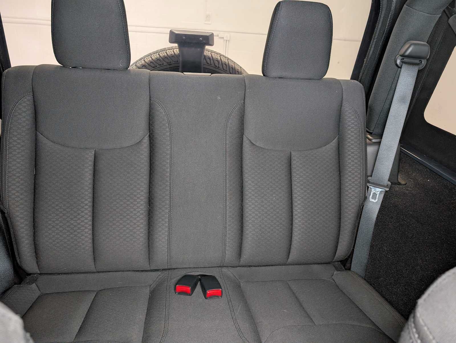 Used 2017 Jeep Wrangler Sport w/ Quick Order Package 23S AWD/4WD image 36