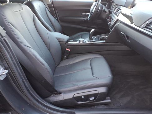 Used 2015 BMW 328i Gran Turismo xDrive image 15