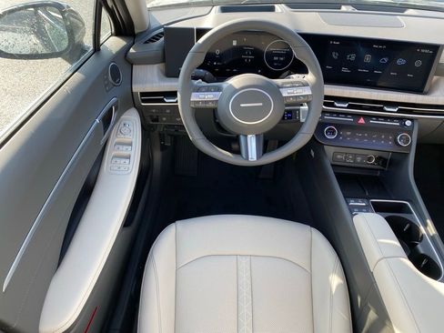 New 2026 Hyundai Sonata Limited image 29