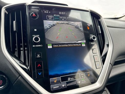 Used 2023 Subaru Ascent Limited image 15