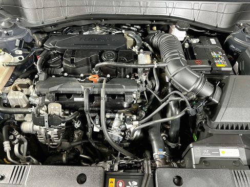 Used 2024 Hyundai Kona Limited FWD image 35