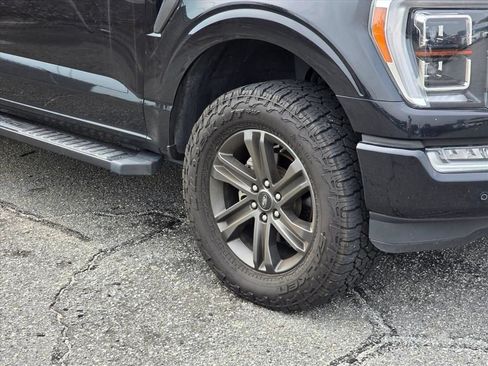 Used 2022 Ford F150 Lariat w/ Equipment Group 502A High AWD/4WD image 17