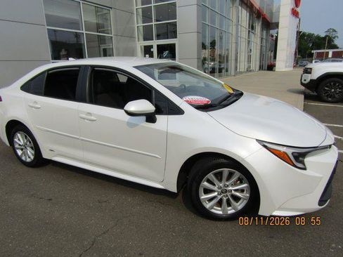 Certified 2023 Toyota Corolla LE w/ LE Convenience Package AWD/4WD image 1