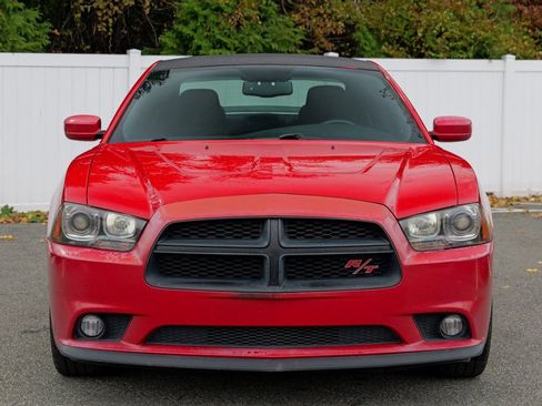 Used 2013 Dodge Charger R/T image 2