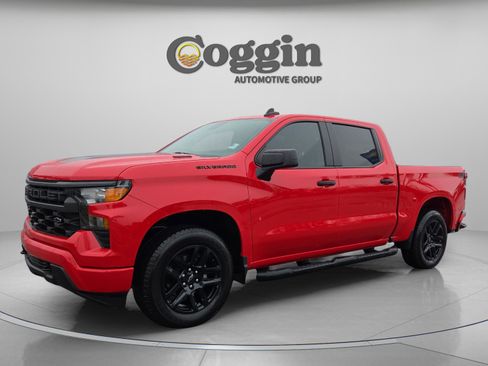 Used 2025 Chevrolet Silverado 1500 Custom w/ Rally Edition RWD image 1