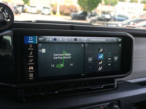 Used 2025 Jeep Wrangler Unlimited Sport AWD/4WD image 15