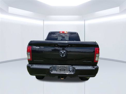 Used 2023 RAM 2500 Big Horn w/ Night Edition AWD/4WD image 6