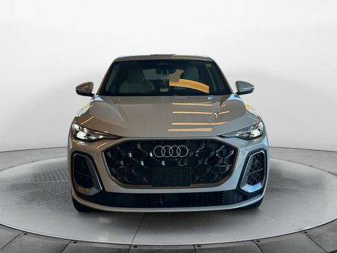 New 2025 Audi Q5 Prestige image 2