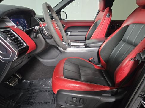 Used 2021 Land Rover Range Rover Sport HST image 12