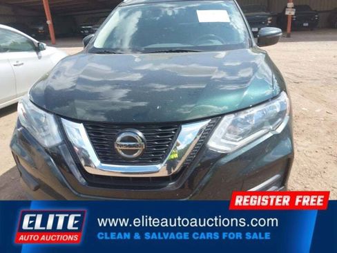 Used 2018 Nissan Rogue SV FWD image 11
