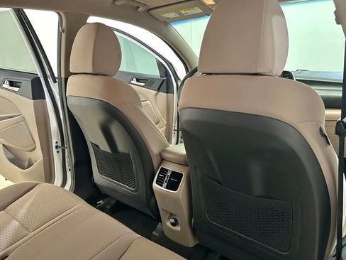Used 2021 Hyundai Tucson SEL FWD image 17