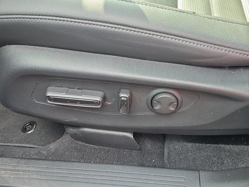 Used 2024 Honda CR-V EX-L image 7