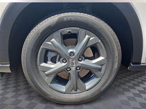 New 2026 Honda HR-V LX image 5