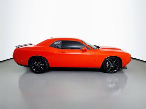 Used 2022 Dodge Challenger R/T w/ Blacktop Package image 11