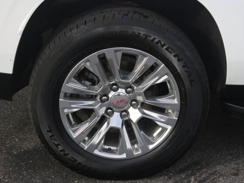 Used 2024 GMC Yukon XL Denali w/ Max Trailering Package image 43