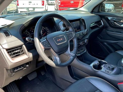 Used 2024 GMC Terrain AT4 w/ Tech Package AWD/4WD image 12