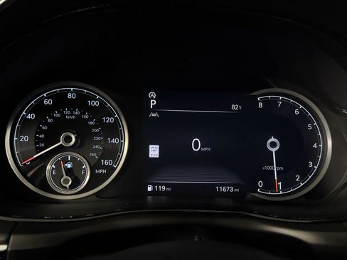 Used 2025 Genesis GV70 2.5T image 14