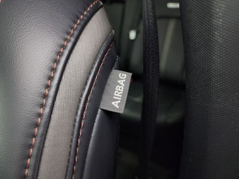 Used 2022 Ford F250 Platinum w/ Tremor Off-Road Package image 48