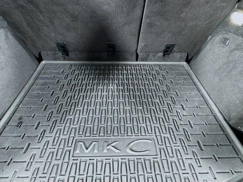 Used 2018 Lincoln MKC Select w/ Select Plus Package image 34