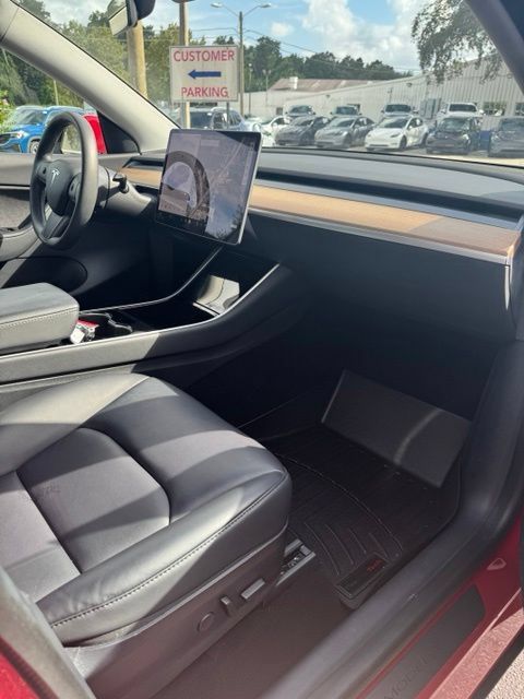 Used 2020 Tesla Model Y Long Range AWD/4WD image 16