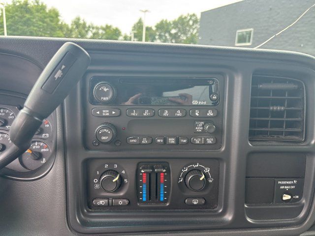 Used 2003 Chevrolet Silverado 2500 LS AWD/4WD image 19
