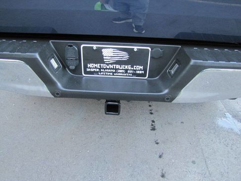 Used 2015 Ford F150 XLT w/ Equipment Group 302A Luxury image 31