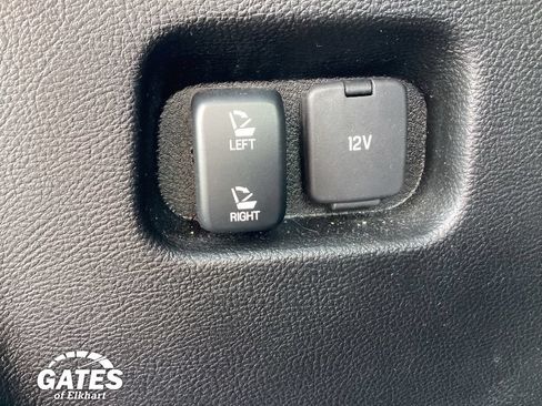 Used 2023 Ford Edge SEL AWD/4WD image 14
