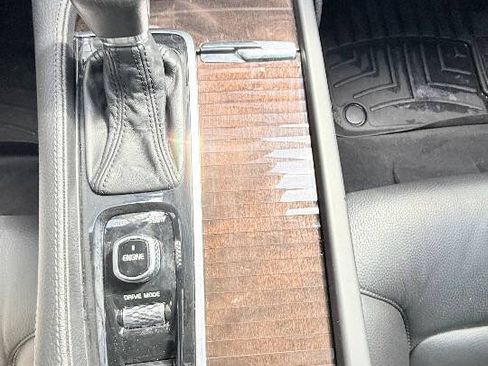 Used 2018 Volvo S90 T5 Momentum FWD image 53