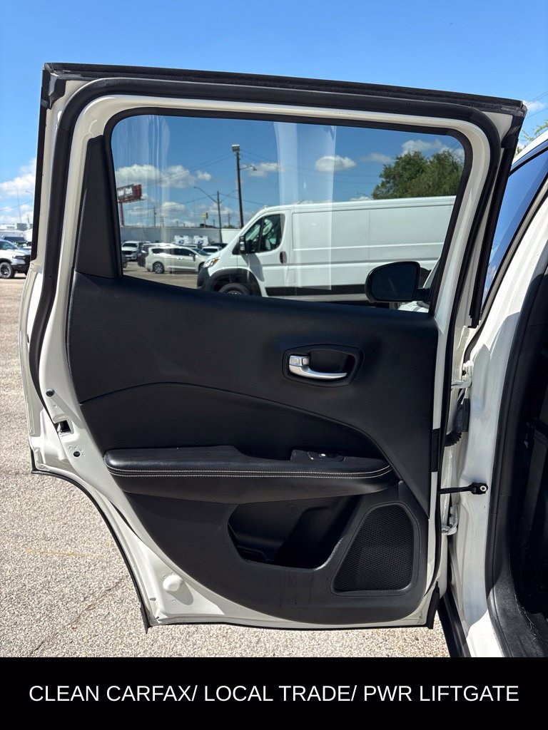 Used 2021 Jeep Compass Latitude AWD/4WD image 13