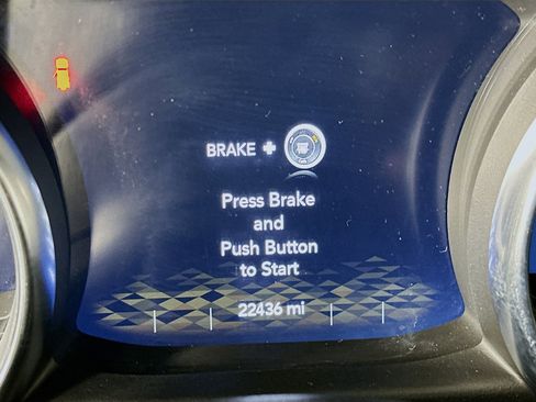 Used 2023 Jeep Wrangler Sahara w/ Cold Weather Group image 18