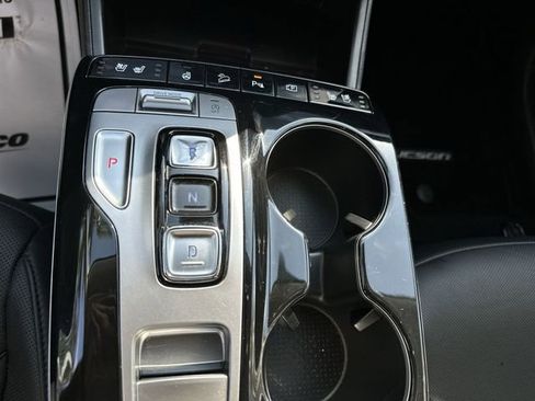 Used 2023 Hyundai Tucson Limited image 28