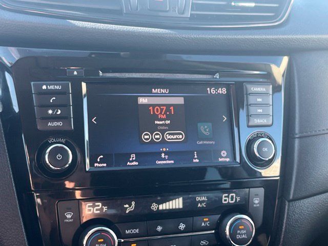 Used 2020 Nissan Rogue SV AWD/4WD image 37