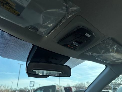 New 2026 Toyota Corolla Cross L image 30