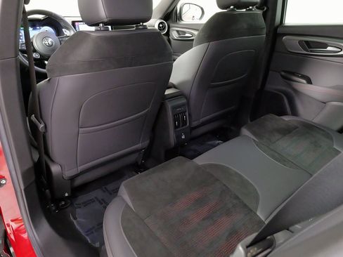 Used 2024 Alfa Romeo Tonale Veloce image 54