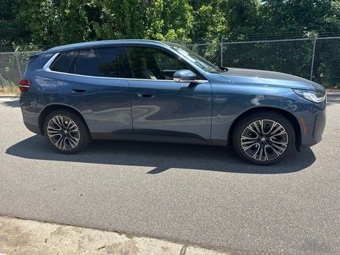 Certified 2025 BMW X3 xDrive30i w/ Premium Package AWD/4WD image 12